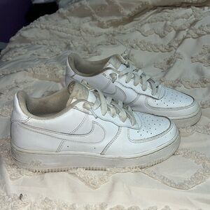 Nike Air Force size 6y